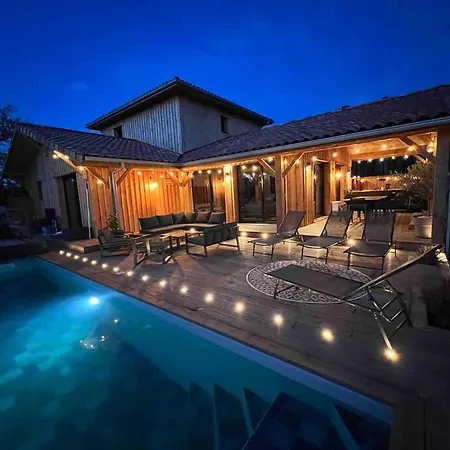 De Charme Avec Piscine 빌라 *